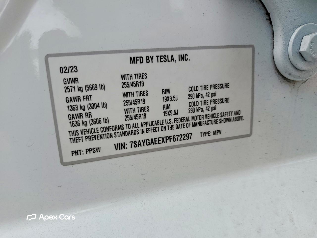 Tesla Model Y 2023