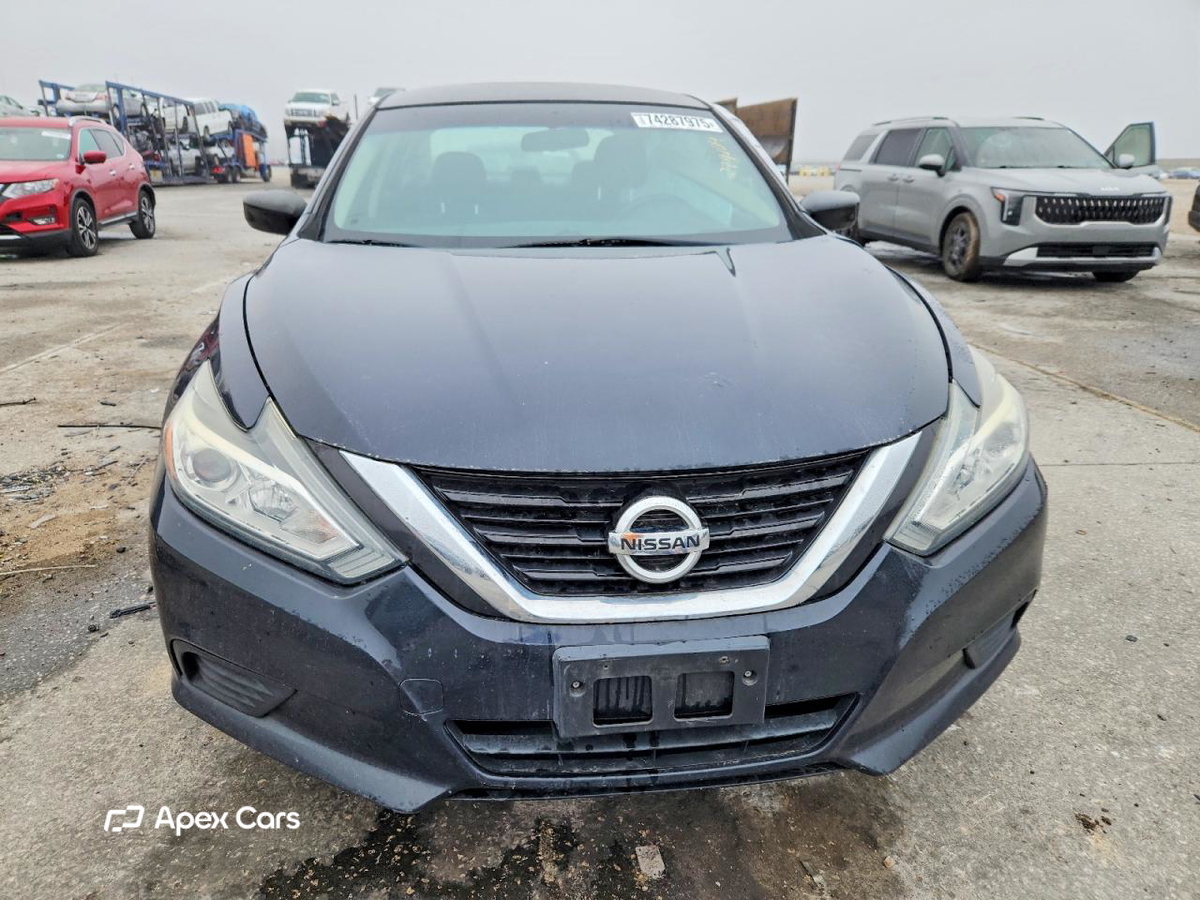 Nissan Altima 2017