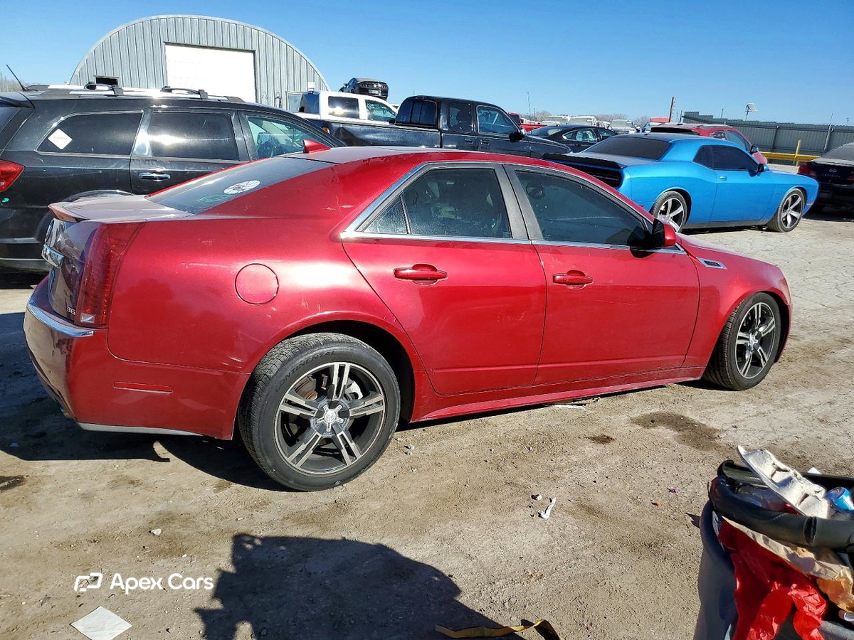 Cadillac CTS 2011