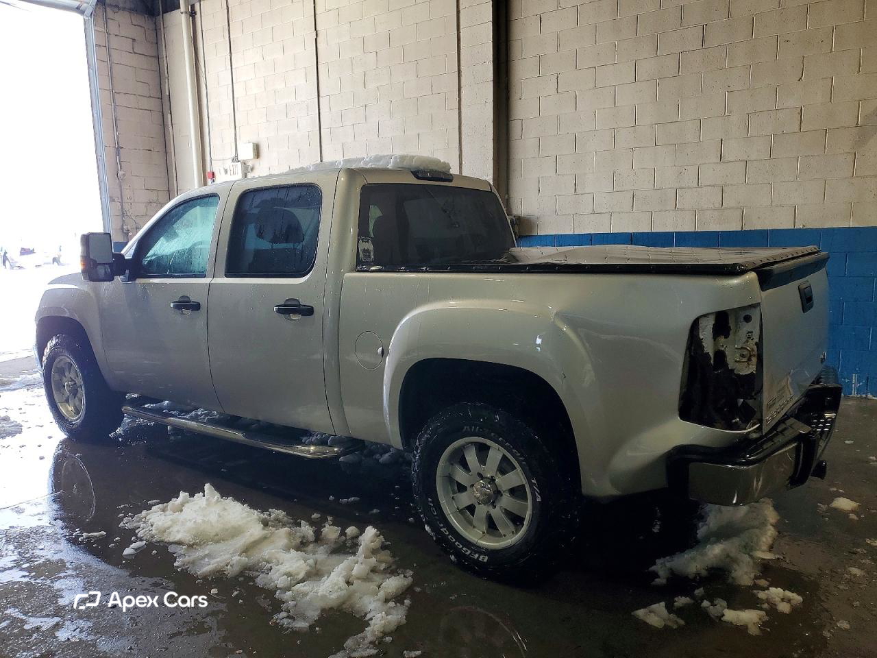 GMC Sierra 2010