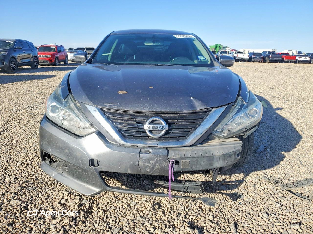 Nissan Altima 2018