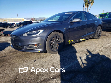 Tesla Model S 2018 - Image 1 of 13