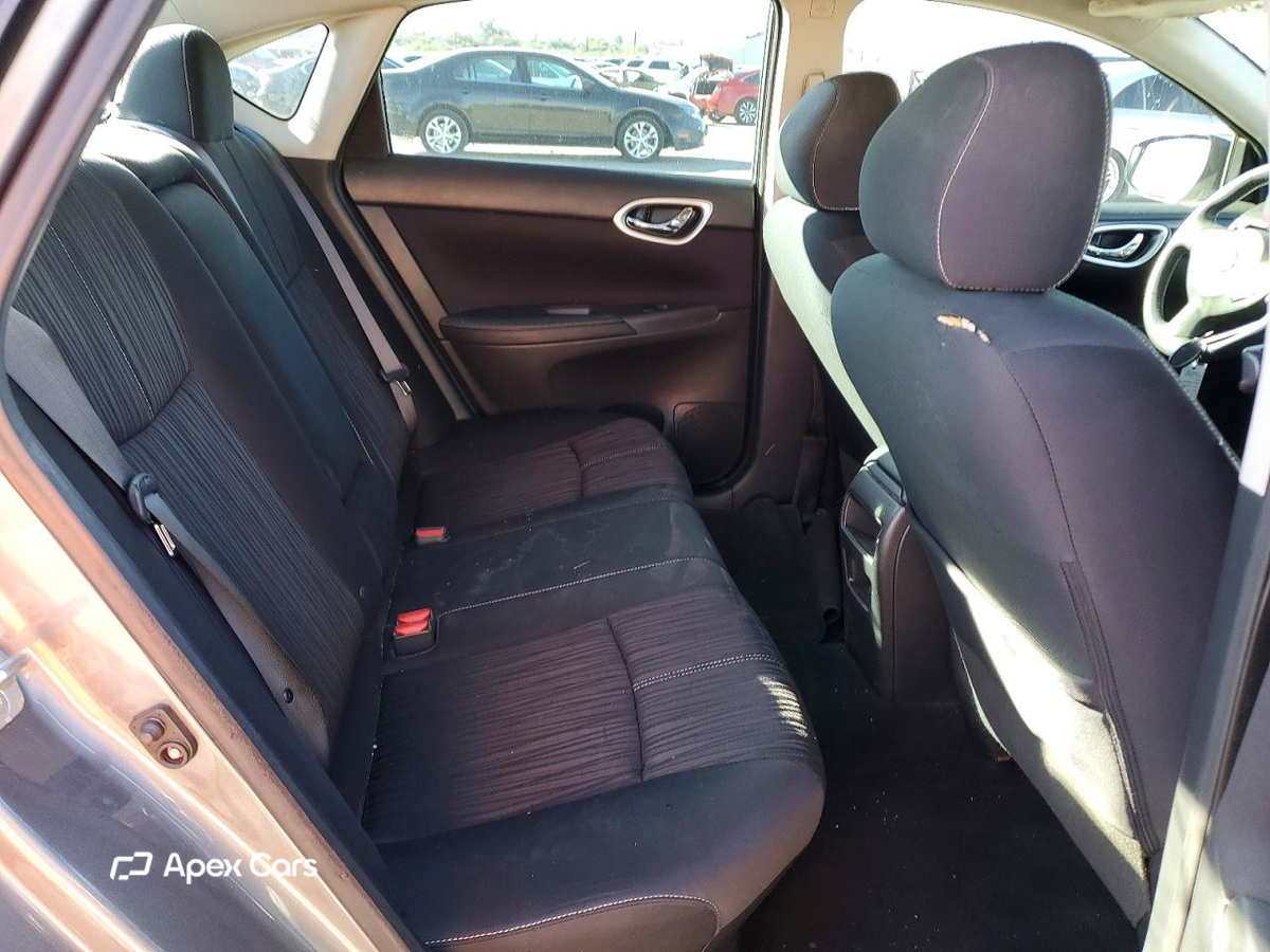Nissan Sentra 2017