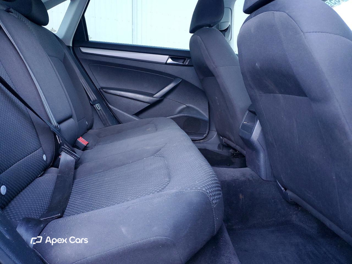 Volkswagen Passat 2012
