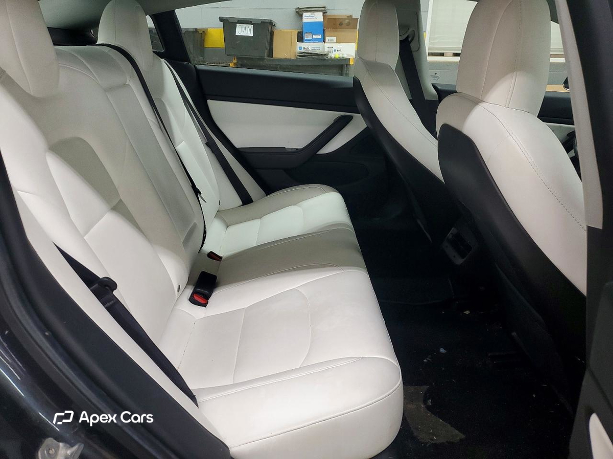 Tesla Model 3 2019