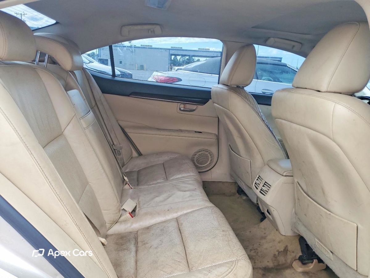 Lexus ES 2015