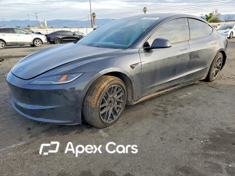 Tesla Model 3 2024 - Image 1 of 13
