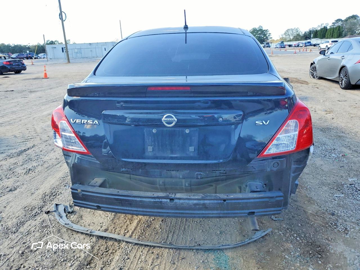 Nissan Versa 2019
