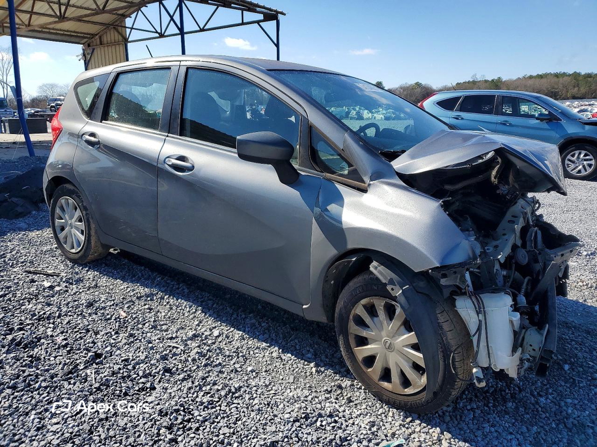Nissan Versa 2016
