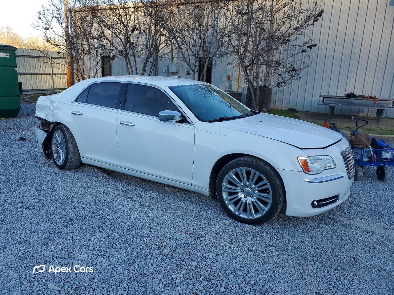 Chrysler 300 2011
