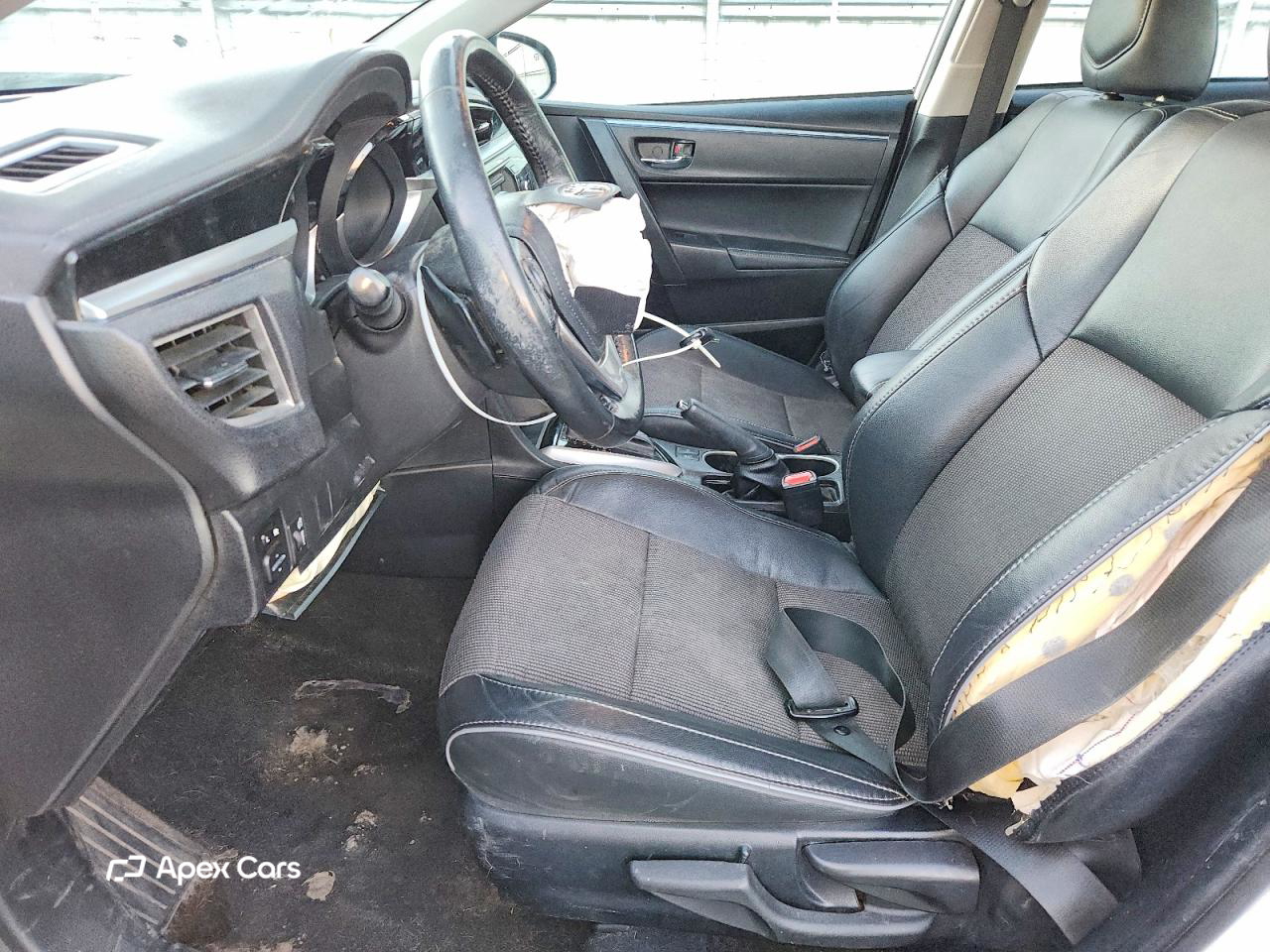 Toyota Corolla 2015