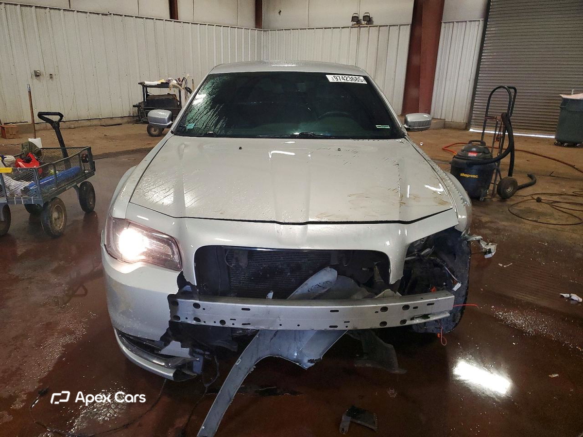 Chrysler 300 2020