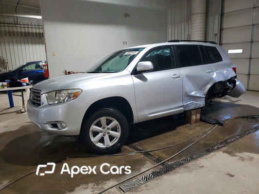 Toyota Highlander 2010 - Image 1 of 13