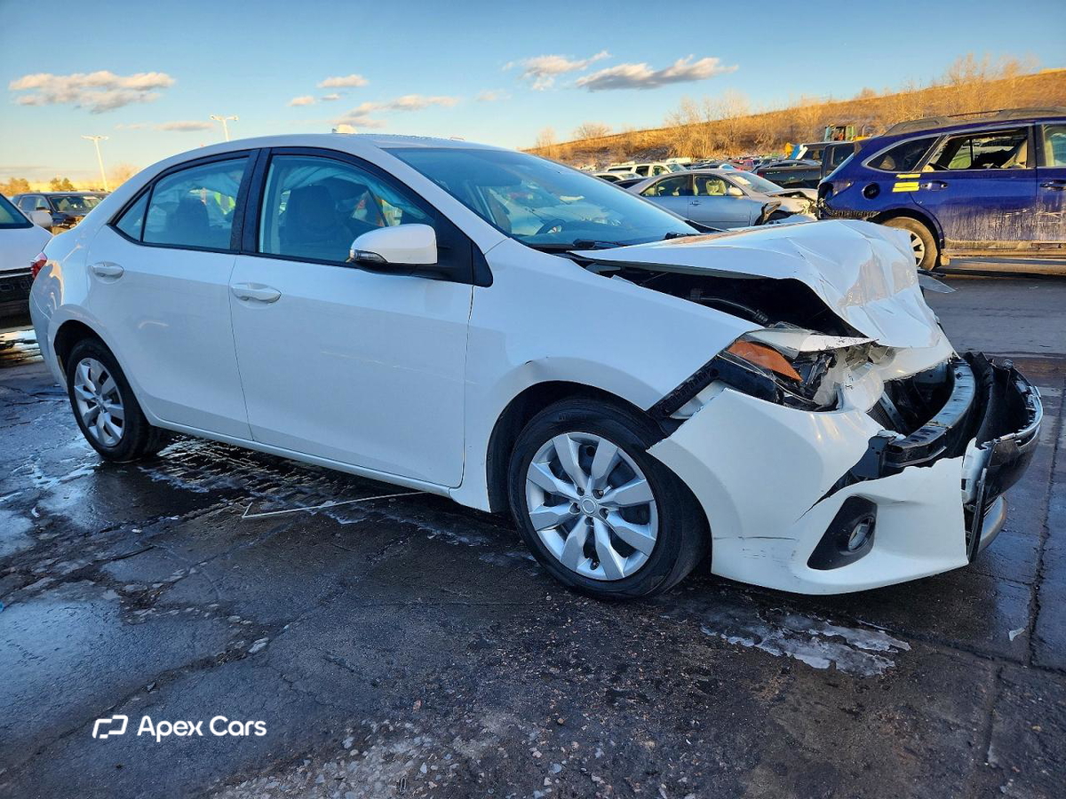 Toyota Corolla 2015