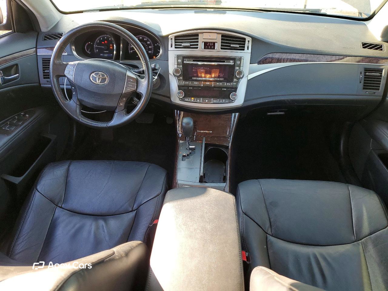 Toyota Avalon 2012