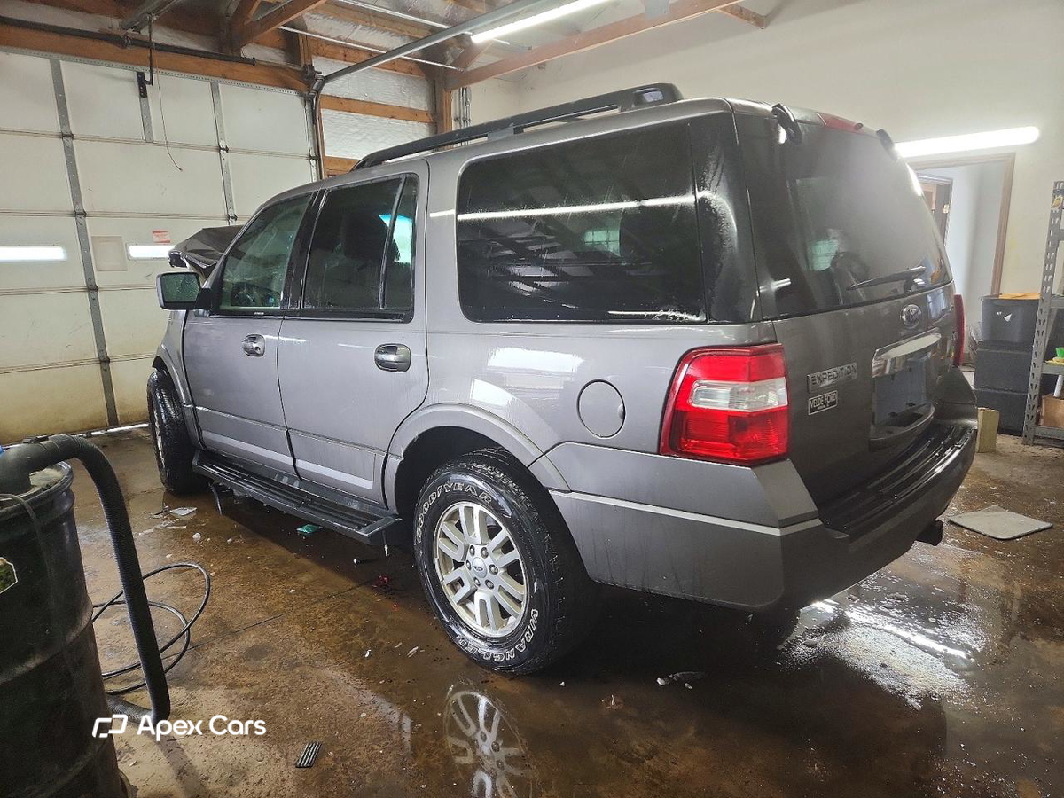 Ford Expedition 2011