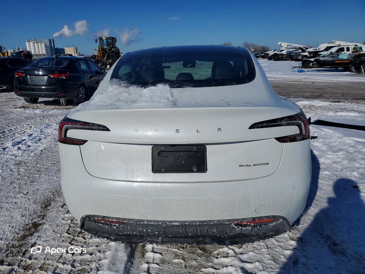 Tesla Model 3 2024