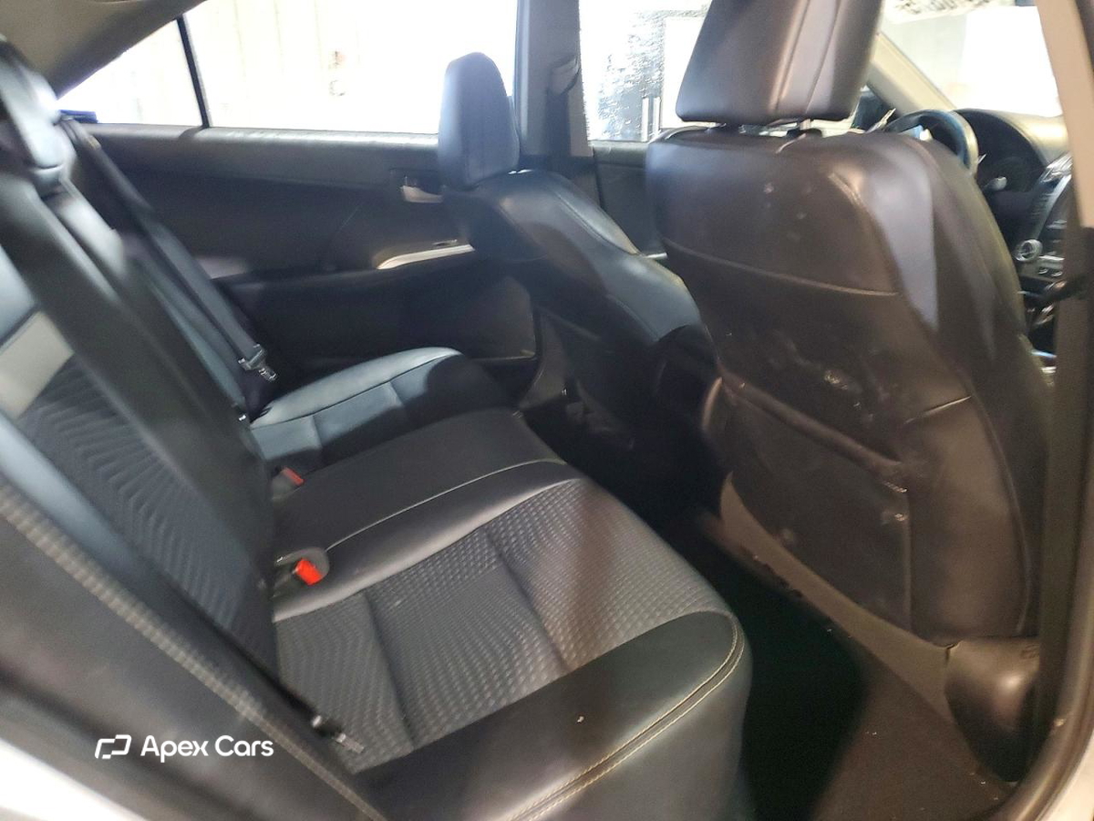 Toyota Camry 2012