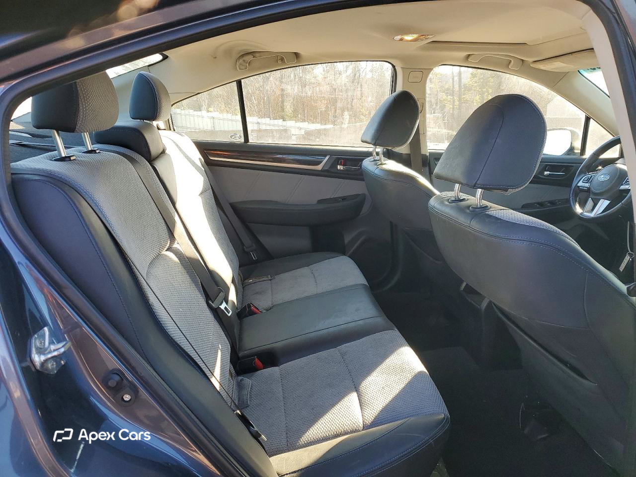 Subaru Legacy 2017