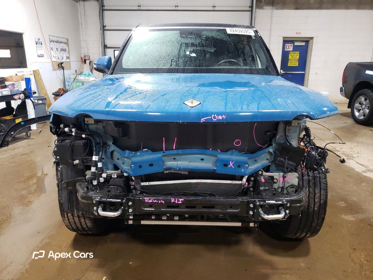 Rivian R1S 2023