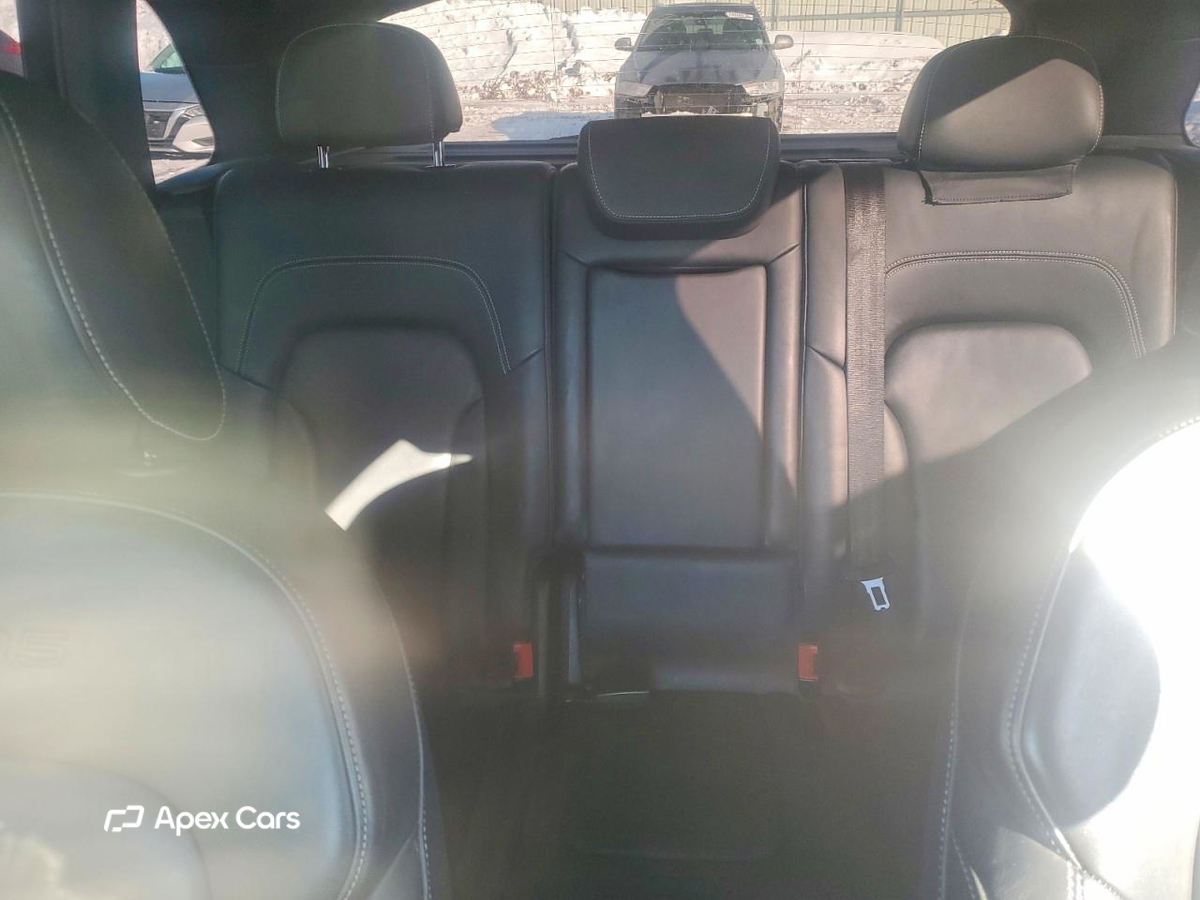Audi SQ5 2015
