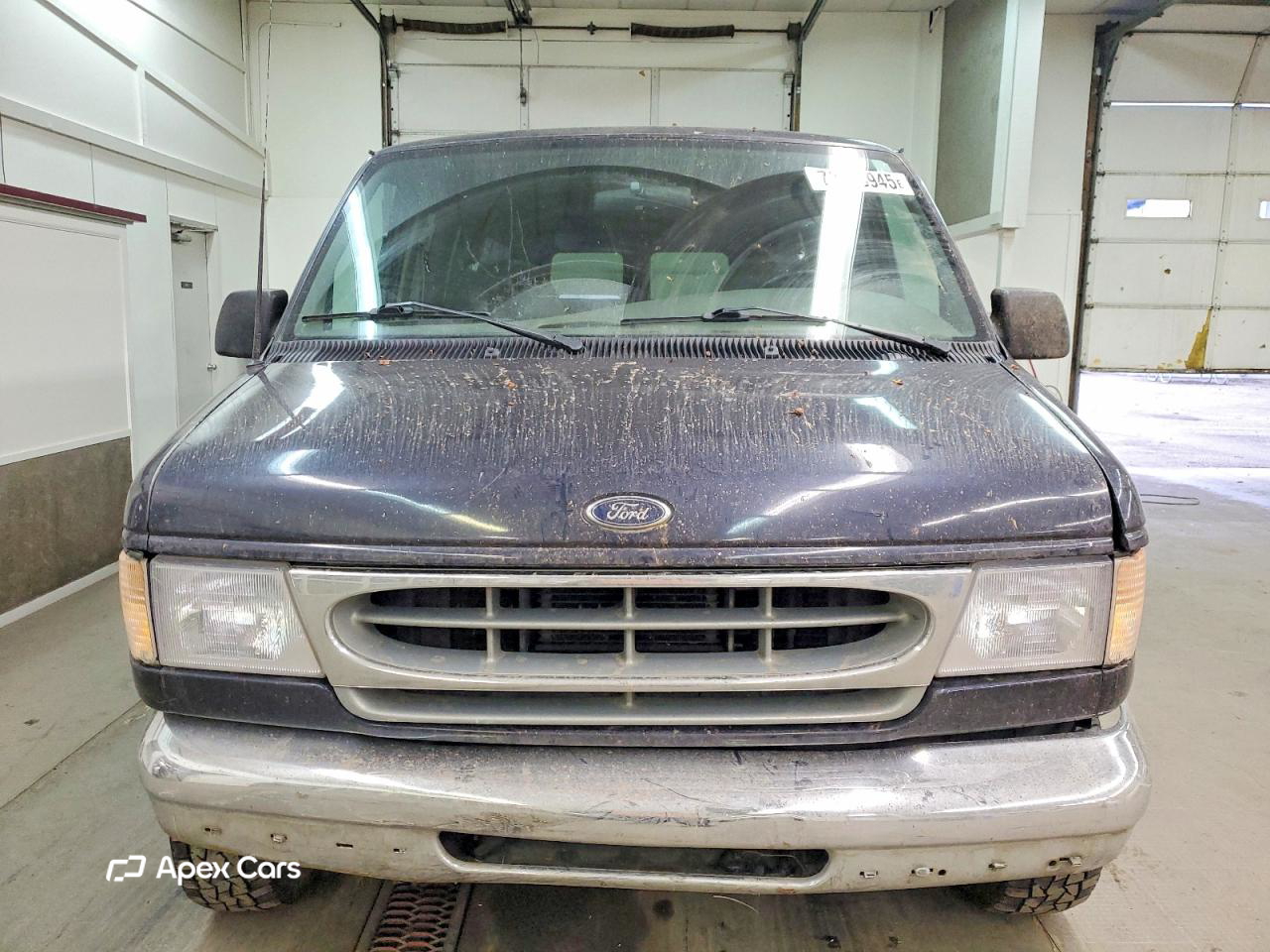 Ford Econoline 2000