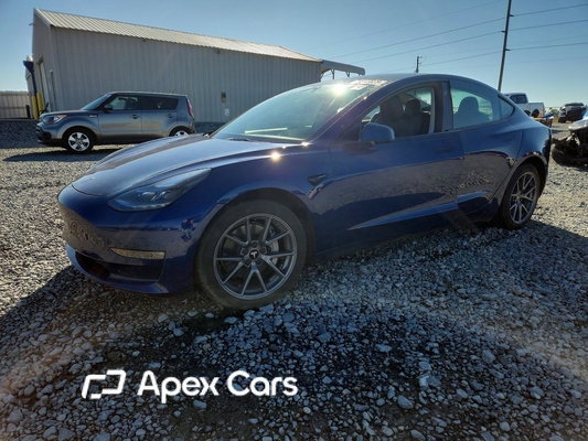 Tesla Model 3 2022 - Image 1 of 13