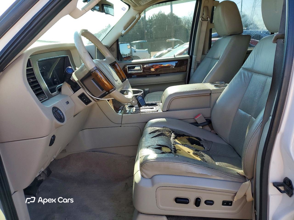 Lincoln Navigator 2012