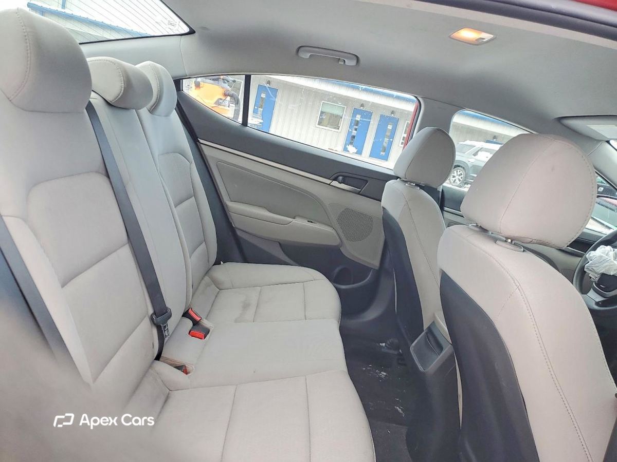 Hyundai Elantra 2018
