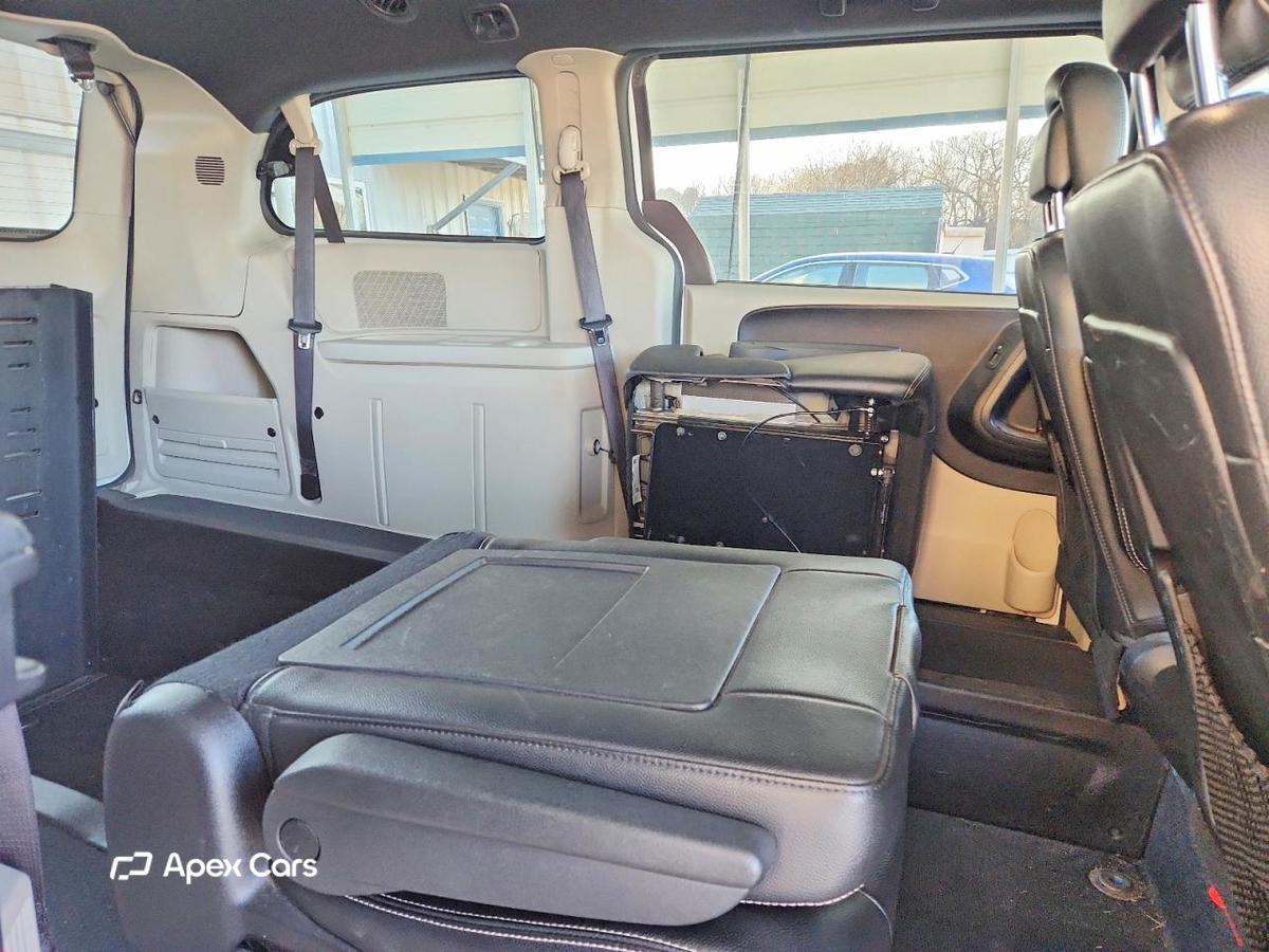 Dodge Caravan 2019