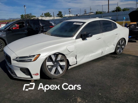 Volvo S60 2024 - Image 1 of 13