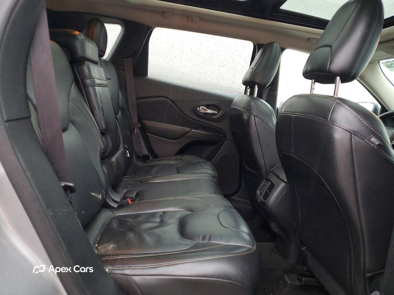 Jeep Cherokee 2016