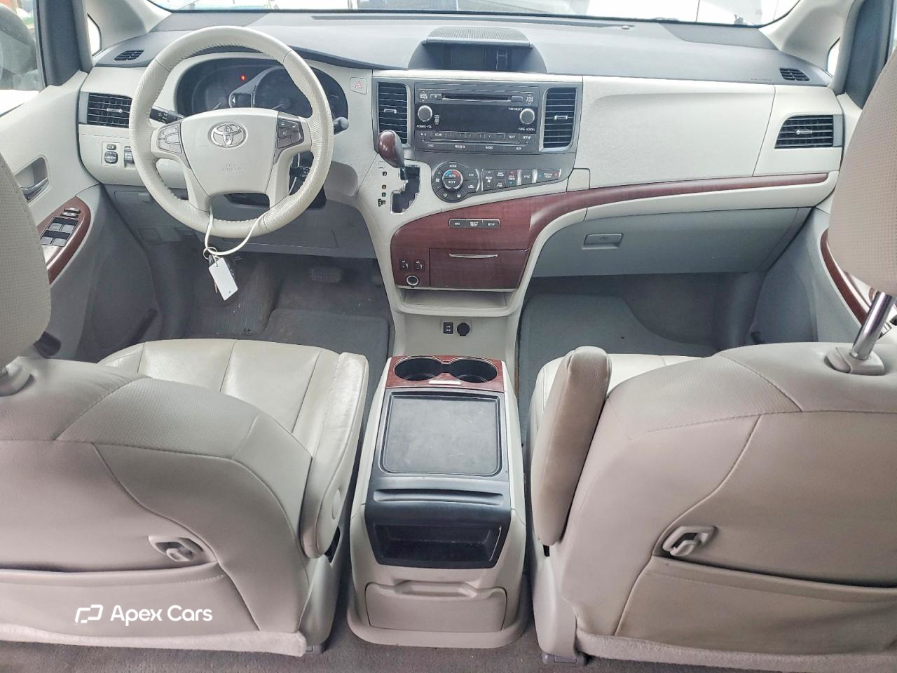 Toyota Sienna 2012