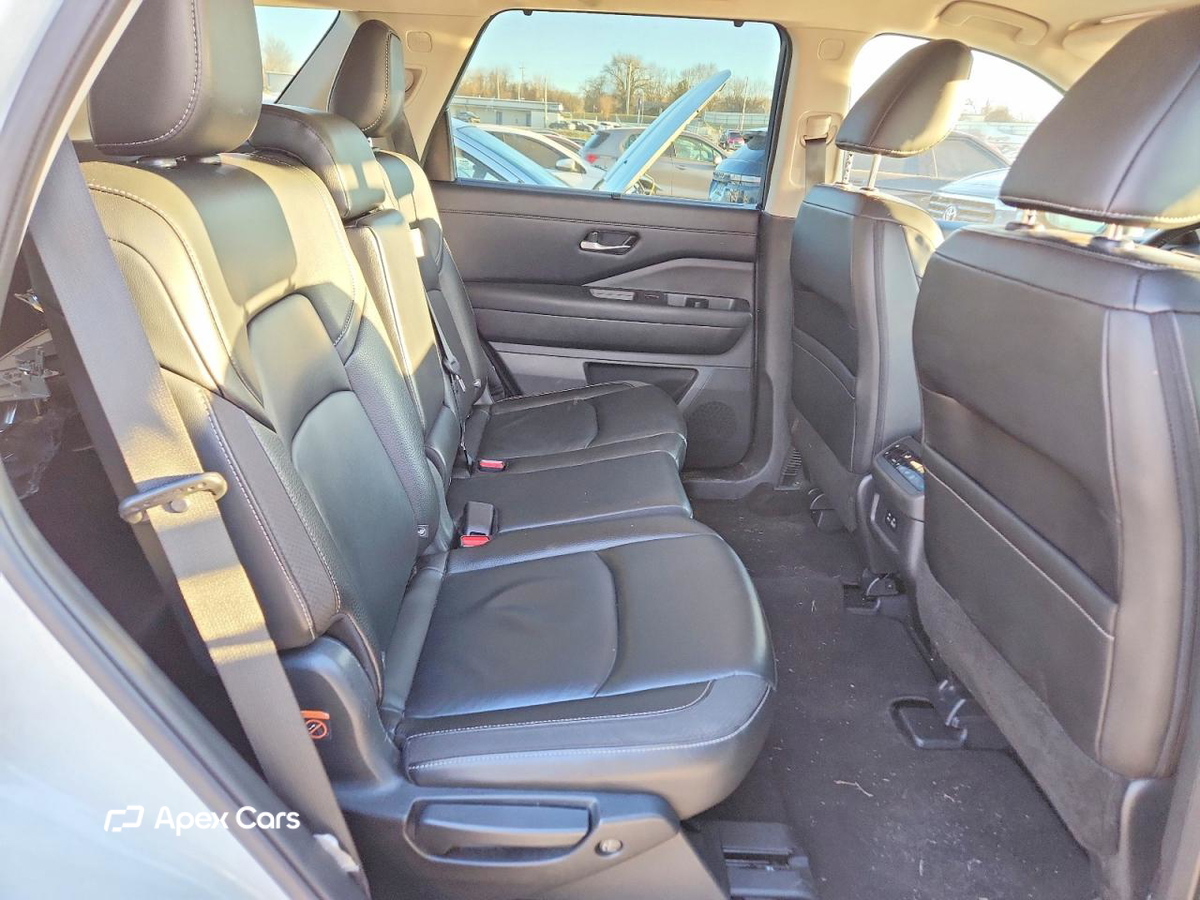 Nissan Pathfinder 2023