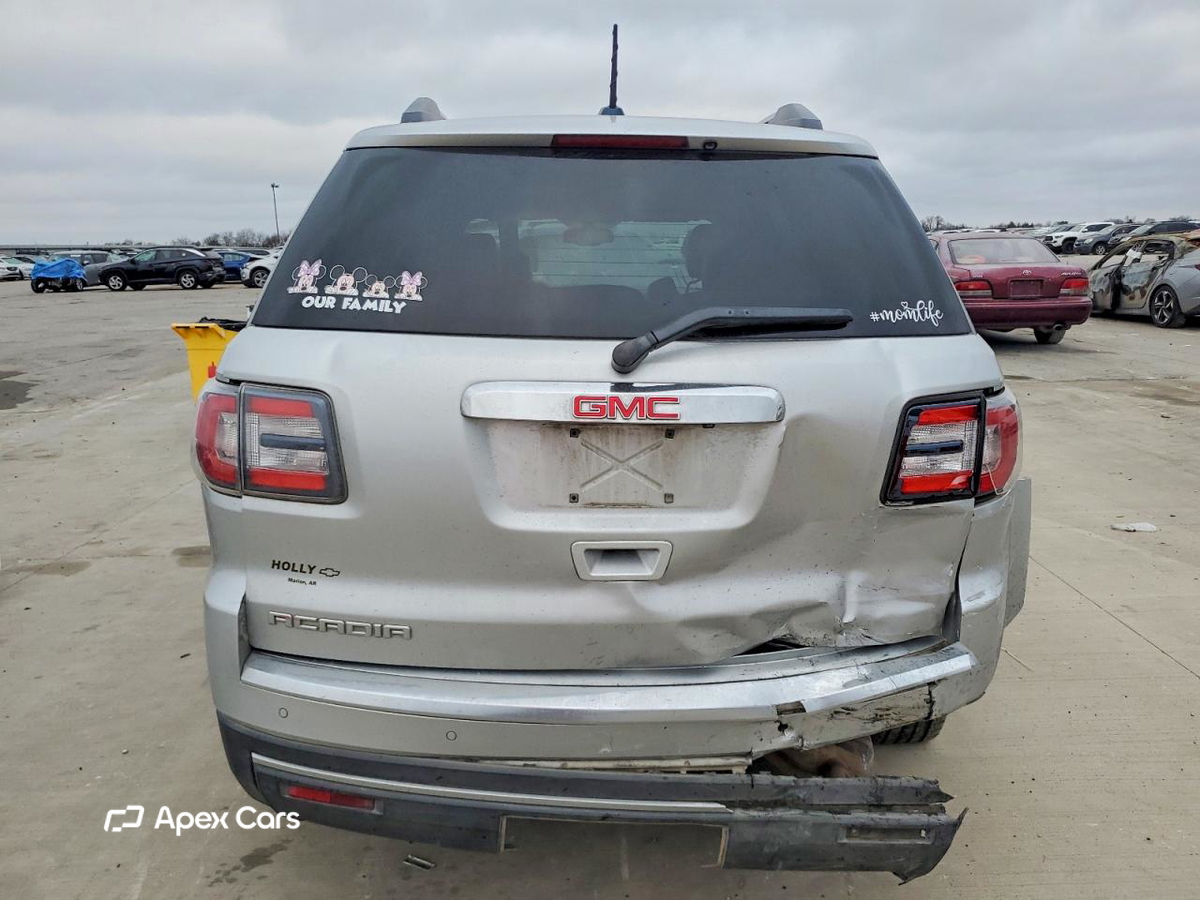 GMC Acadia 2016