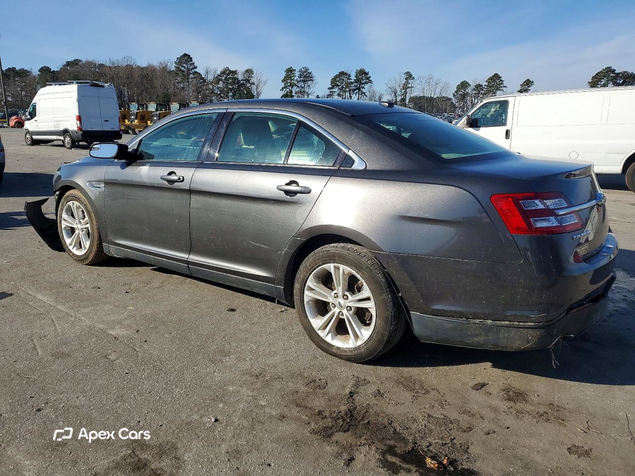 Ford Taurus 2016