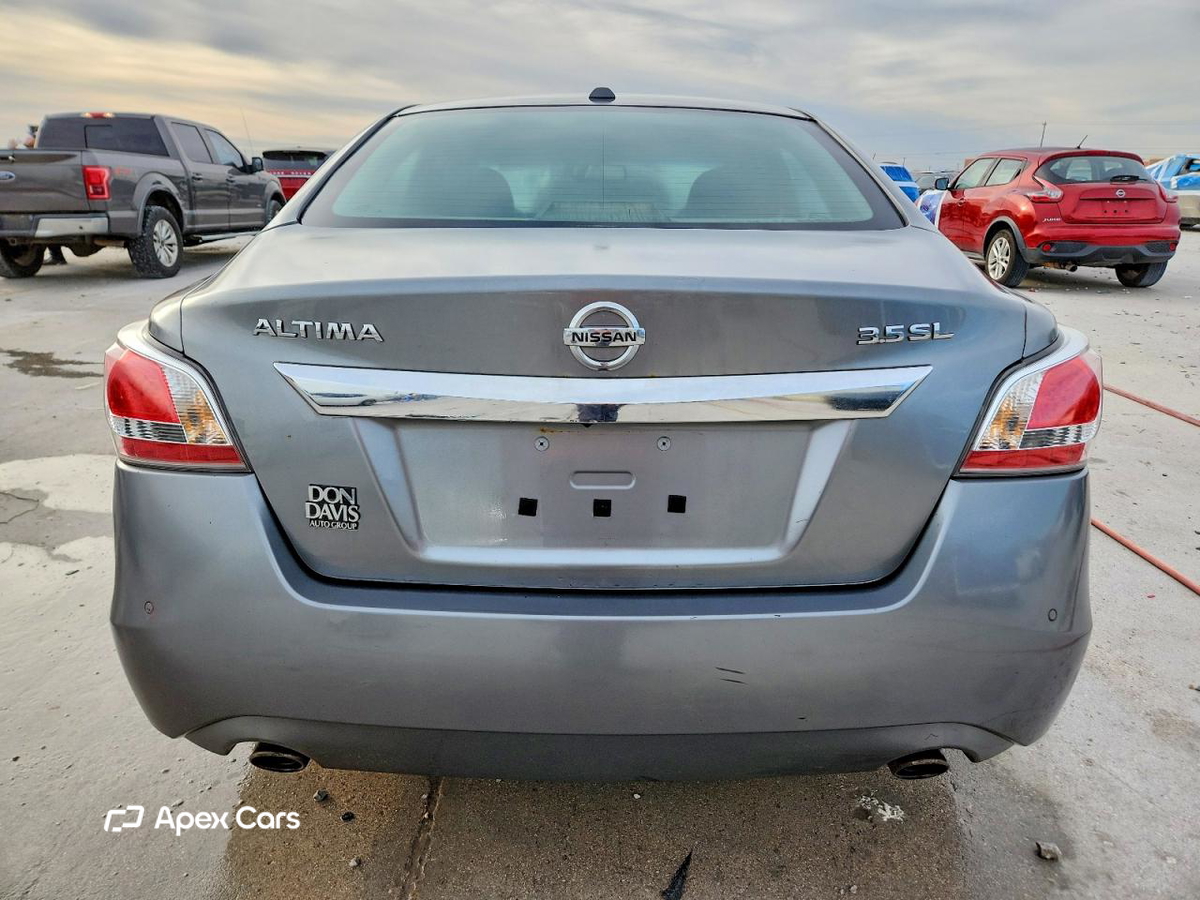 Nissan Altima 2015