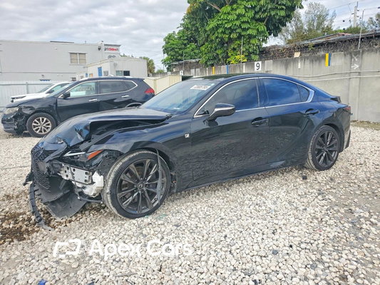 Lexus IS 2023 - Image 1 of 13