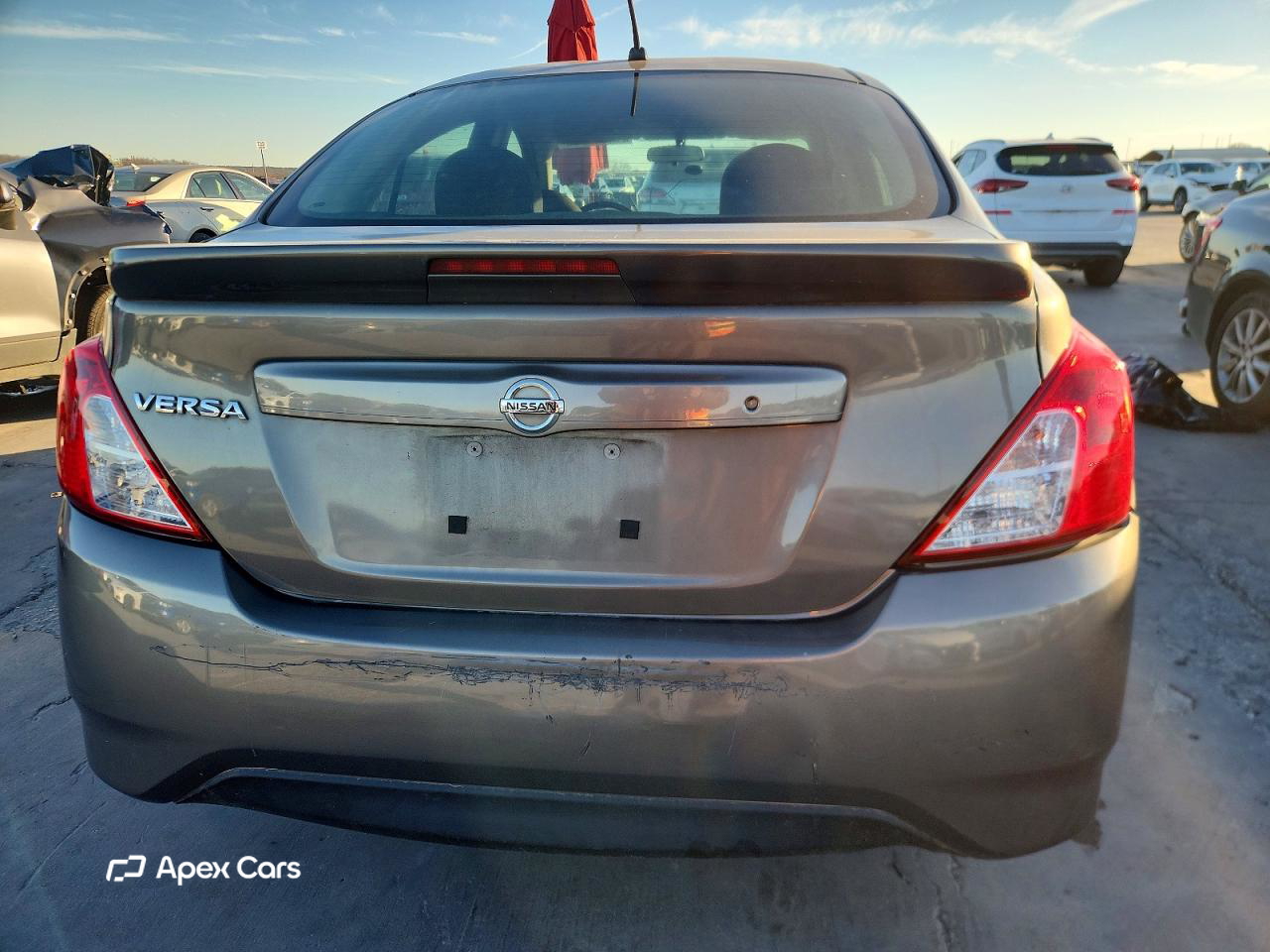 Nissan Versa 2016