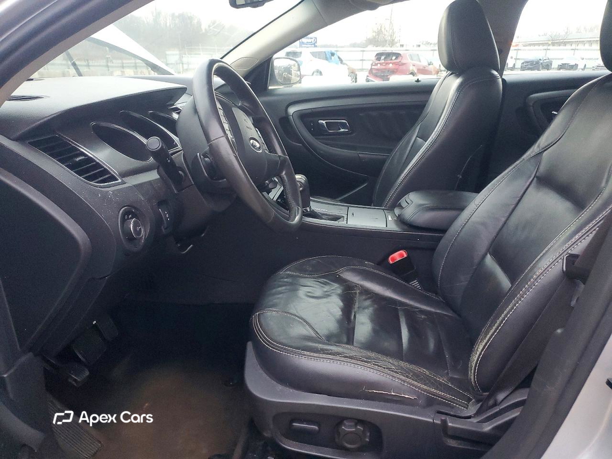Ford Taurus 2012