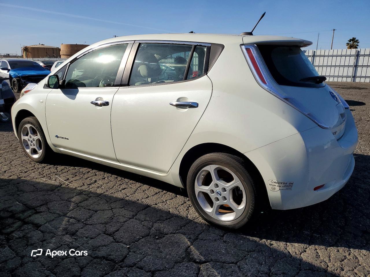 Nissan Leaf 2011