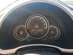 Volkswagen Beetle 2013