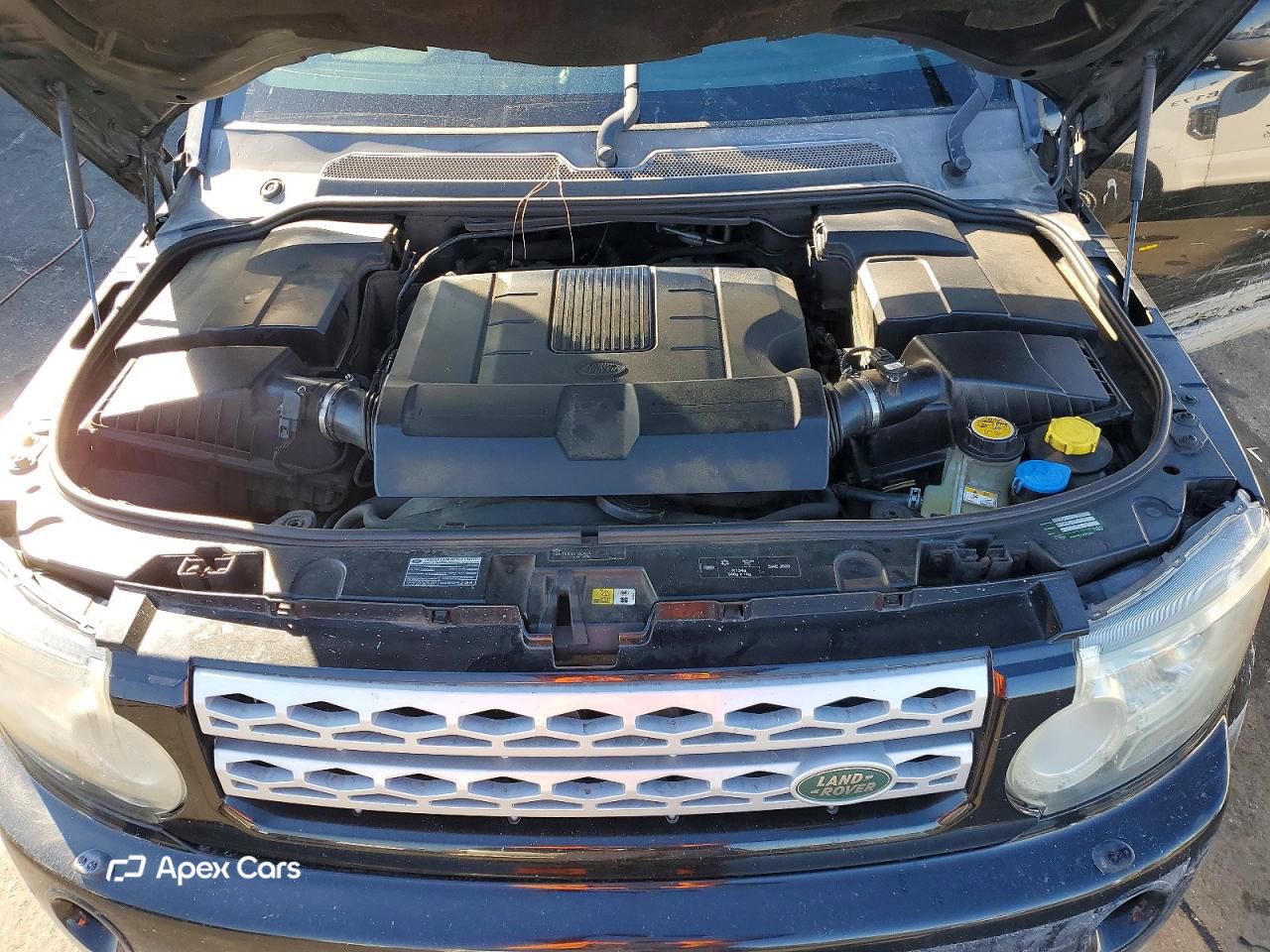 Land Rover LR4 2013