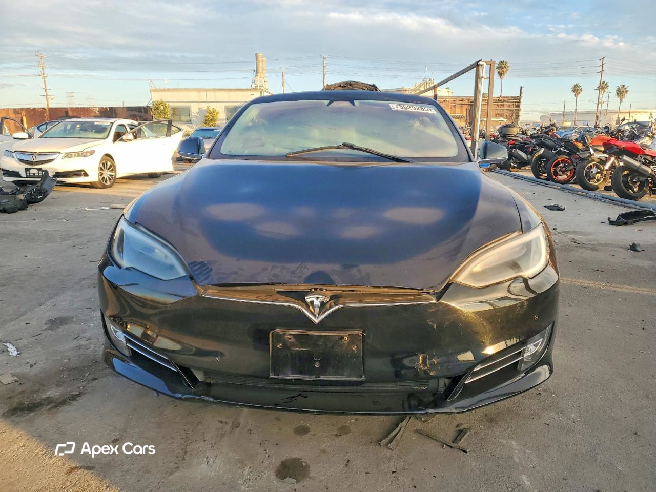 Tesla Model S 2018