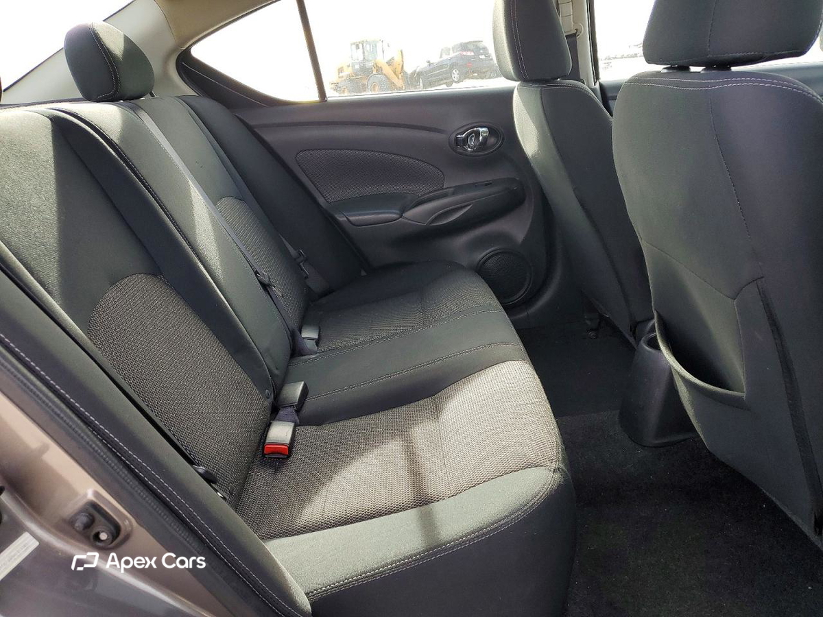 Nissan Versa 2017