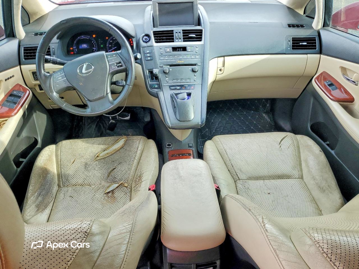 Lexus HS 2010