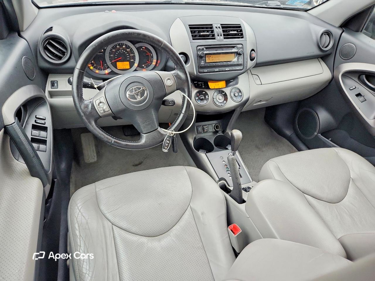 Toyota RAV 4 2012