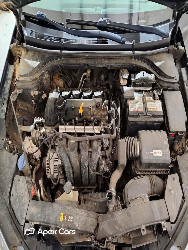Hyundai Elantra 2019
