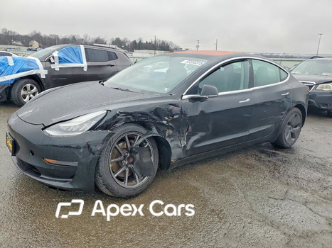 Tesla Model 3 2018 - Image 1 of 14