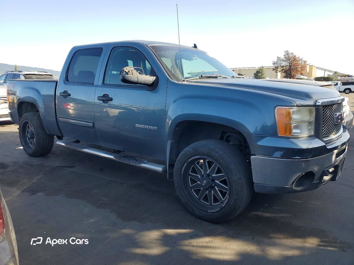 GMC Sierra 2011